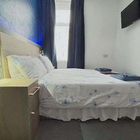 The Ferndale Hotel 黑潭 外观 照片
